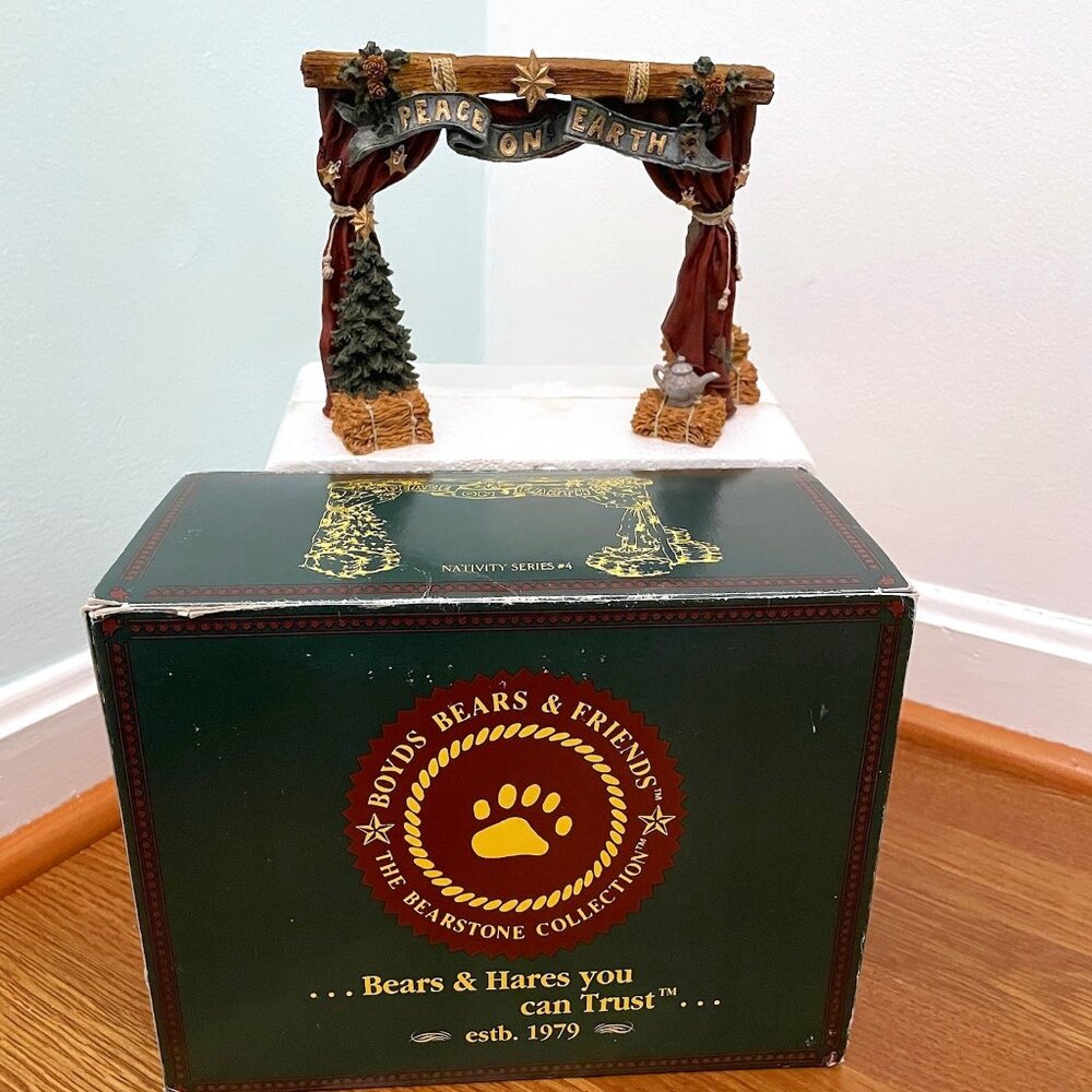 Boyd's Bears Nativity Series #1 - The Stage